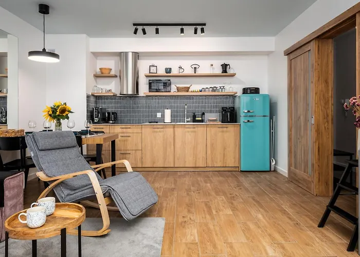 Nad Ujsciem, Sun & Snow *